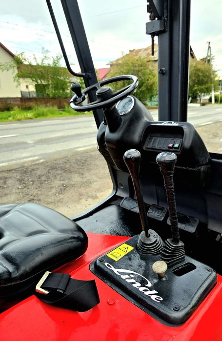 Vand motostivuitor Linde stivuitor