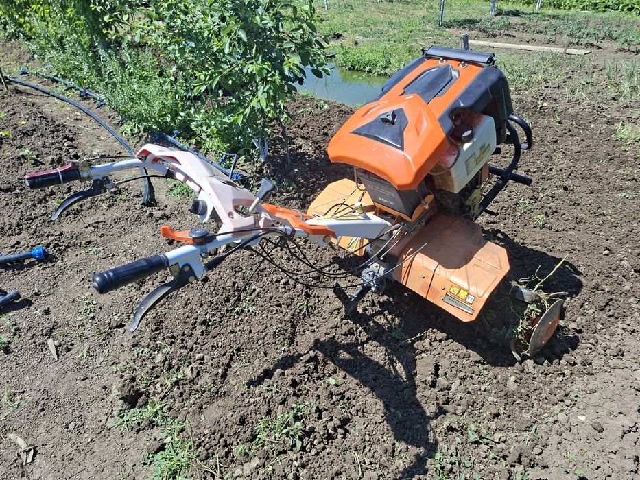 Vinde motocultor ruris diesel sau schimb cu unul mai mic