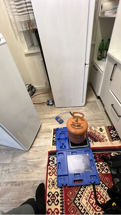 11 Холодильник сломался? Ремонт на дому