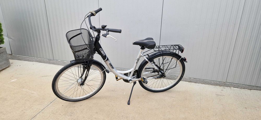 Дамски алуминиев велосипед COMFORT колело с кошница 28'