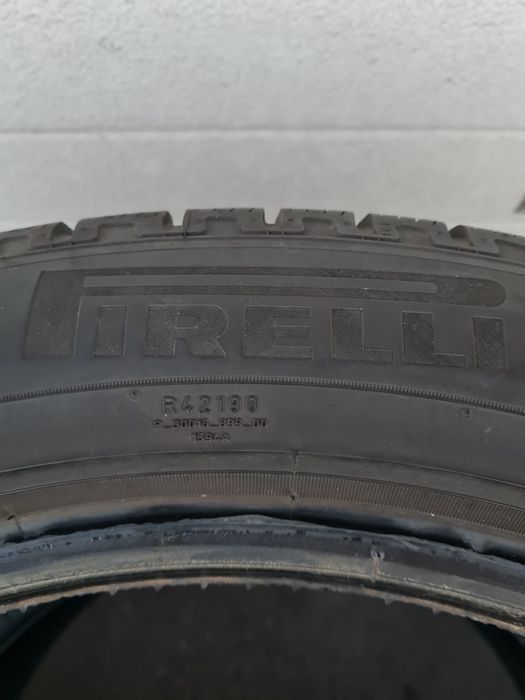 Зимни гуми 2 броя PIRELLI Scorpion 235 50 R20 дот 3522