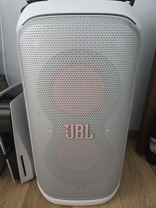 Vand JBL PartyBox 320 doar in Craiova