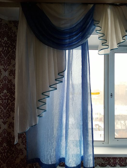 Шторы для кухни с дамбрикеном