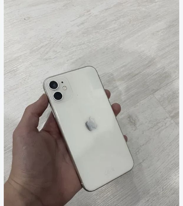 Продам айфон не вскрытый