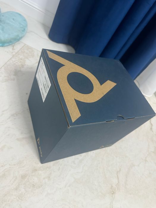 Poly studio e60 sigilat