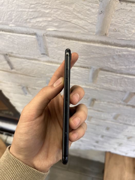 Iphone se Айфон СЕ