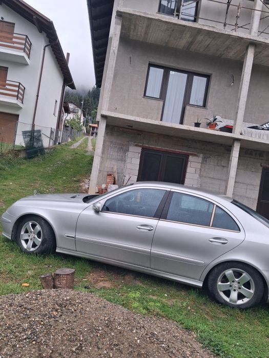 MERCEDES-BENZ E-Class 2004 — imagine 4