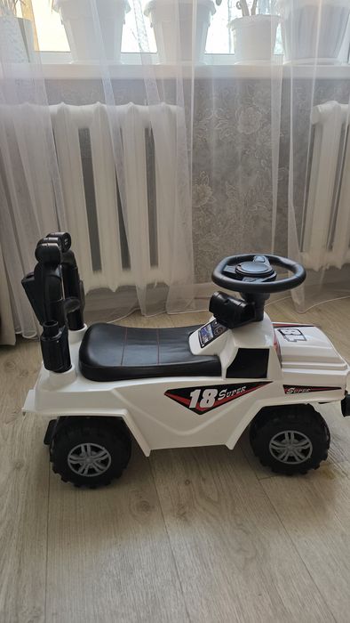 Детская машинка Талокар