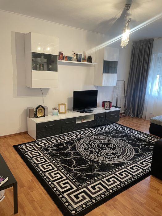Apartament 3 camere , rogerius  !!!