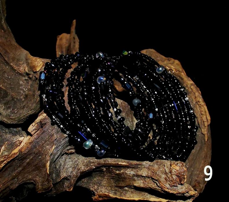 Вълшебни дизайнерски ръчно изработени гривни от Yana Art