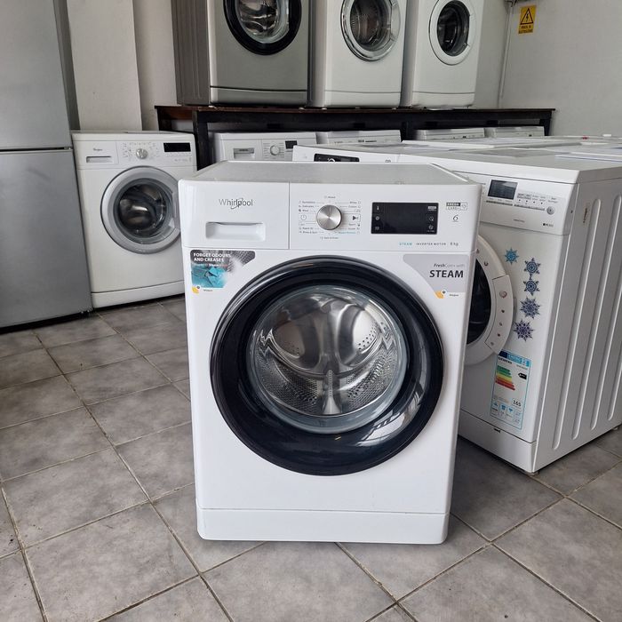 Whirlpool /  capacitate cuvă 8 kg. Import Germania.  Impecabilă.