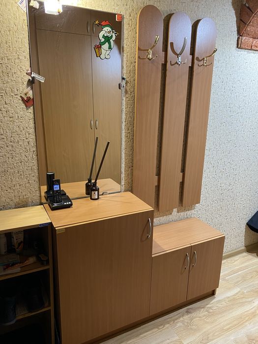 Прихожая «светлый орех»