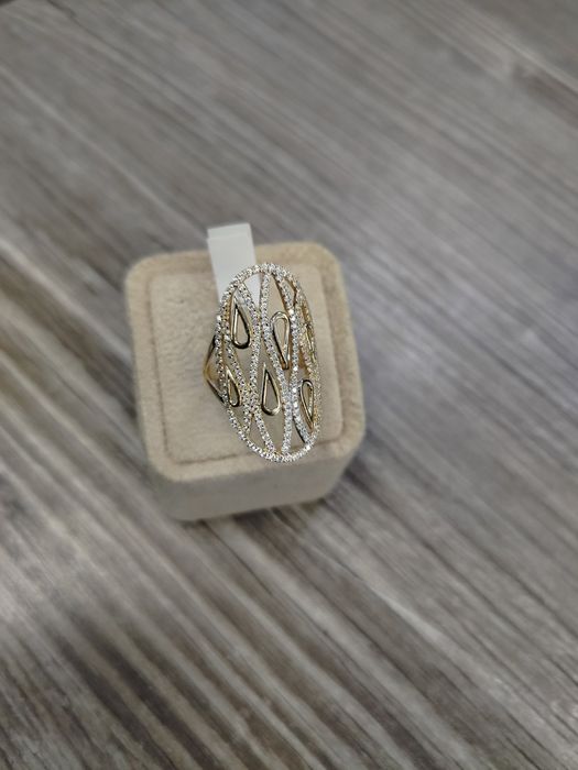 НОВ Златен Пръстен 4.23гр / 14К