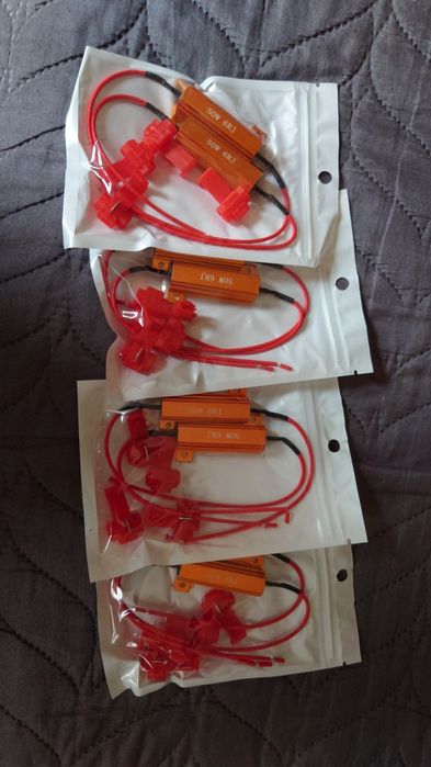 LED 12-24V H1 H3 H4 H7 H8,9,11 H27 HB3 HB4 HiR2 D1S D2S D3S D5S