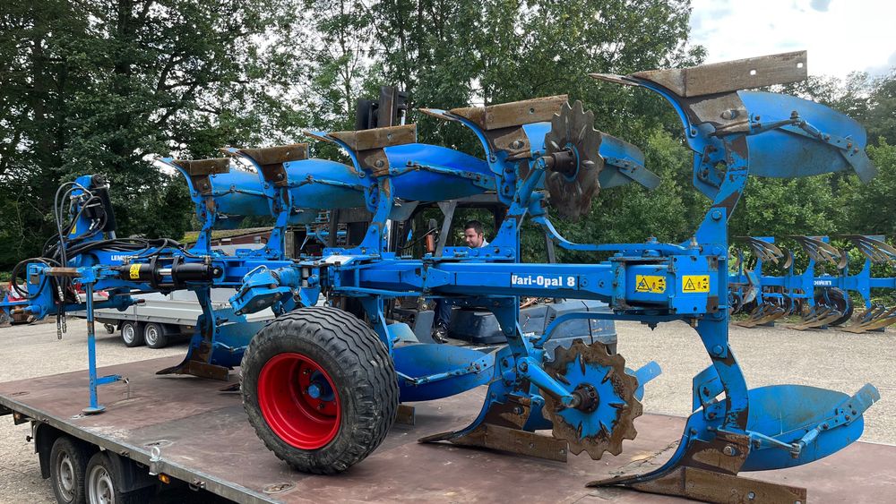 Lemken Vari-Opal 8, Claas, Case, John Deere, Belarus tortadi