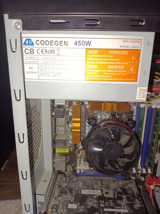 Бюджетный Компьютер и монитор