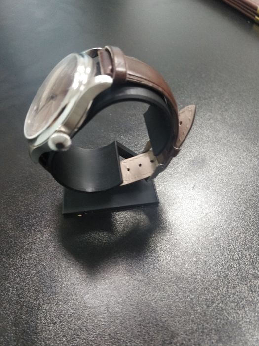 Наручные часы Молния моряж
Диаметр корпуса-44мм. нерж. сталь 
Калибр м