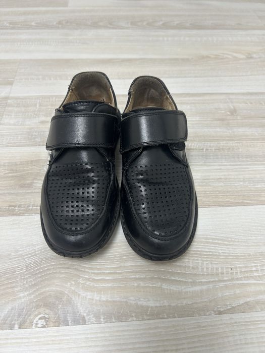 Детская кажанная обувь