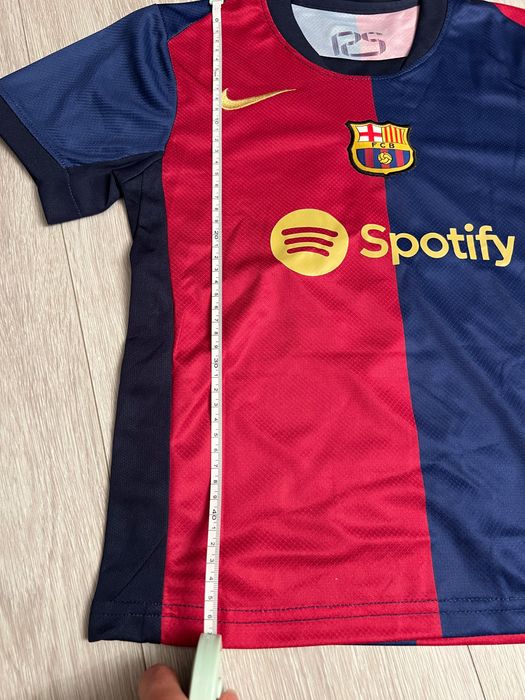 Нов спортен екип на Barcelona – размер EU 22 (5-7 г.дете ) Ламин Ямал