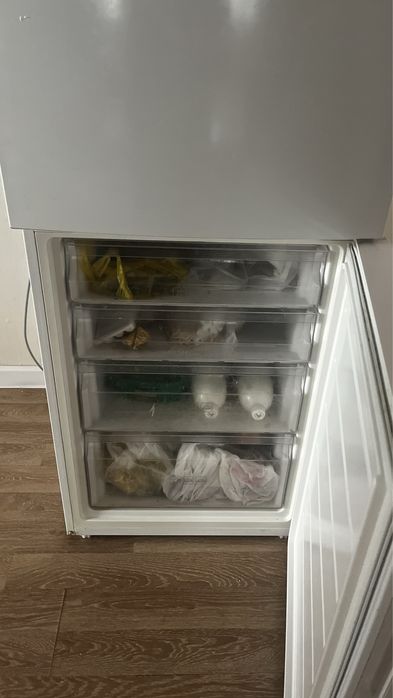 Холодильник Haier