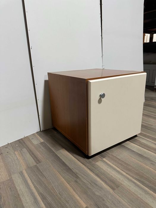 2 buc Noptiera pentru dormitor; Mic dulap cu raft