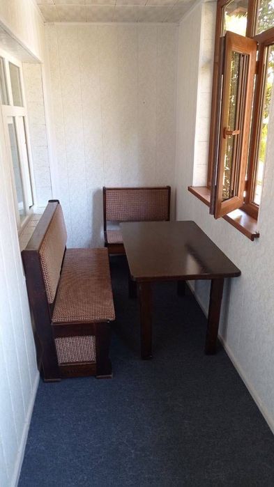 Сдается 2х комнатная квартира
C обстановкой 
В горде Алмалыке