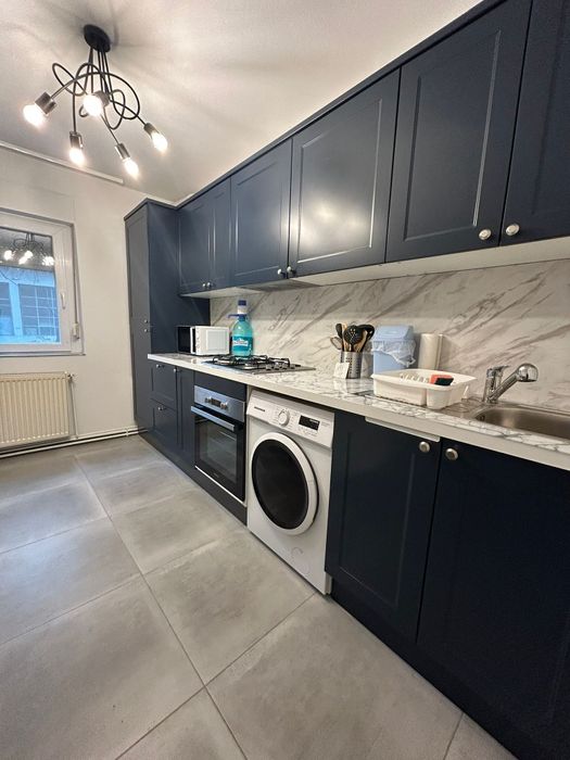 Ap 3 camere se inchireaza