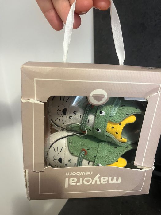 Бебешки обувки, номер 16, 2-5 месеца