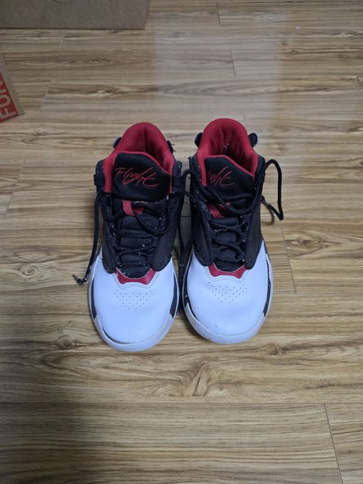 Adidasi jordan originali