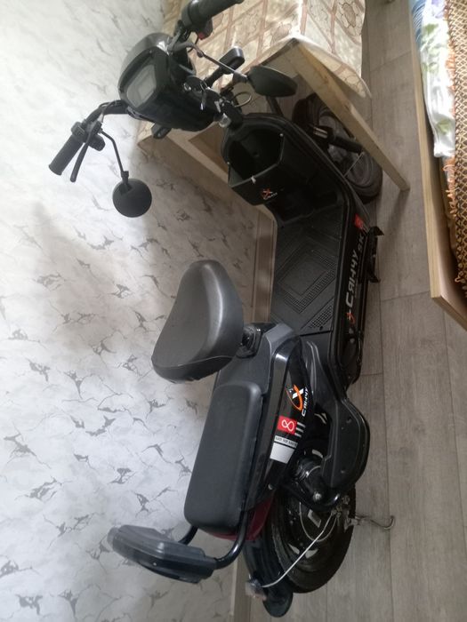 Продаю электро самакат