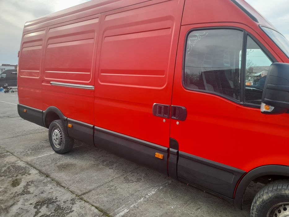 Schimb Vând iveco daily