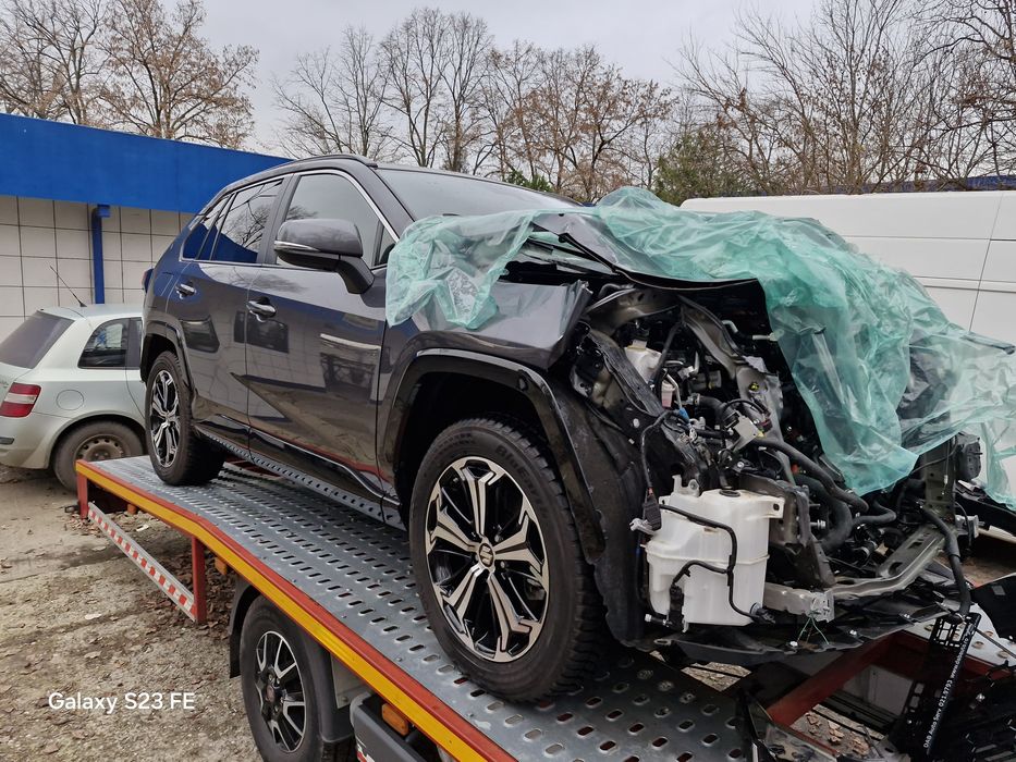 Toyota rav4 2024 Avariat