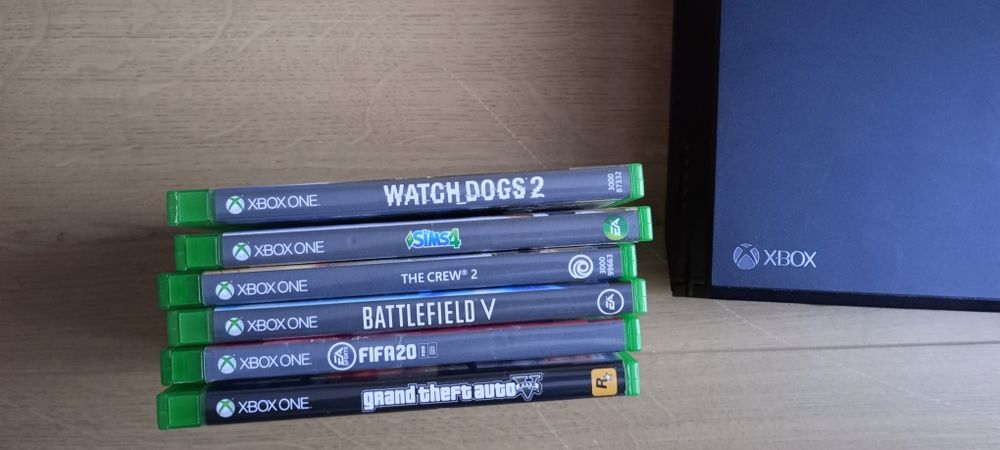 Xbox one 500gb cu multe jocuri