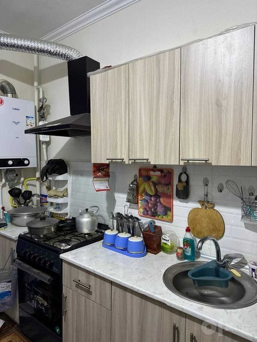 3 xonali komfort uy ijaraga beriladi, 5-qavat