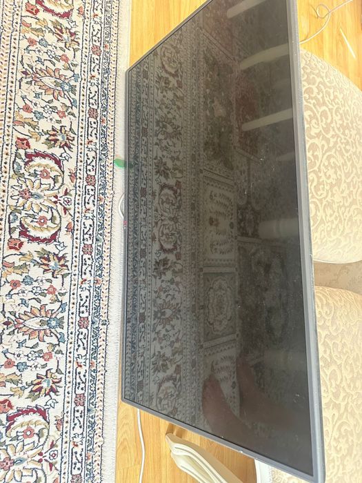 телевизор LG 42LB561V