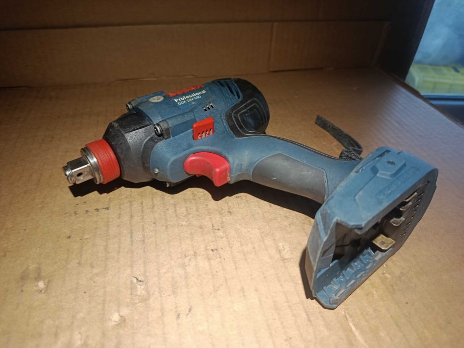 BOSCH Pistol IMPACT GDX 18V-180 mecanica strangere insurubare 1/2 1/6