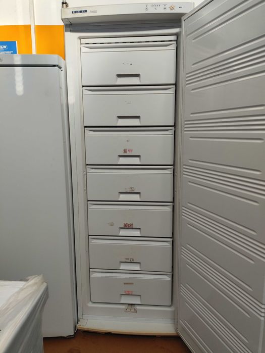 Фризер LIEBHERR 7 чекмеджета
