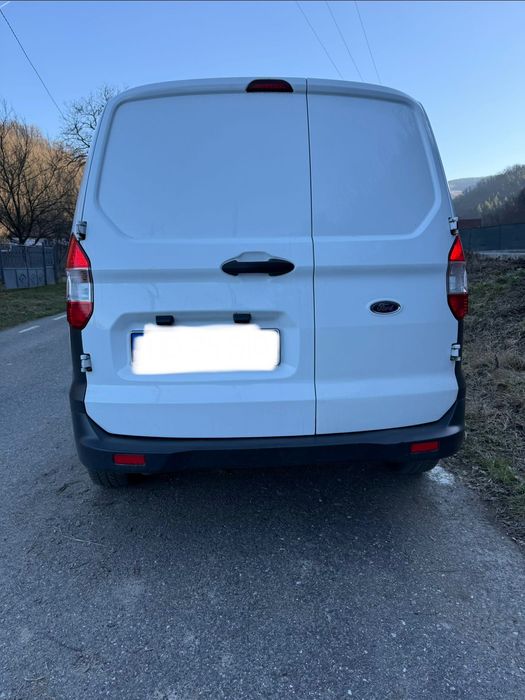 Ford Transit Courier 2020 – 1.5 Diesel – 249.529 km – 10.000 euro
