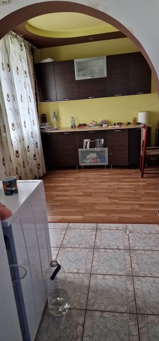 Apartament 3 camere + uscătorie