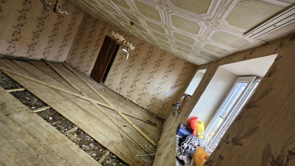 Продам дом на слом