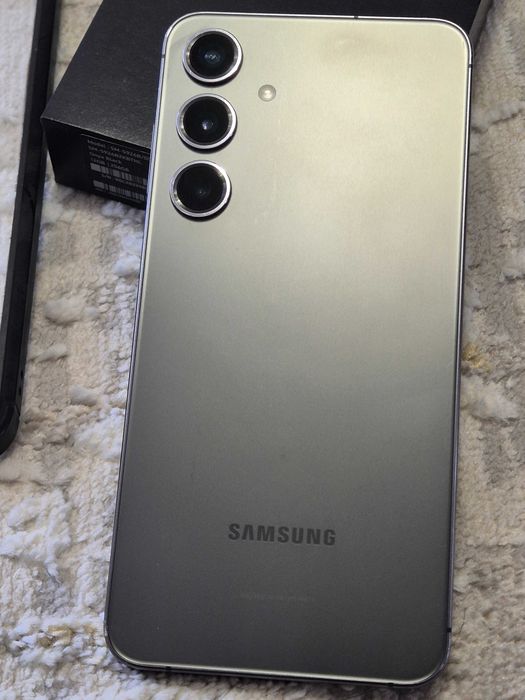 Samsung S24+ 256 gb черный С24+