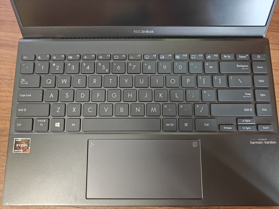 Laptop ASUS ZenBook 14 UM425QA, Ryzen 7 5800H, 16GB RAM, 1TB SSD