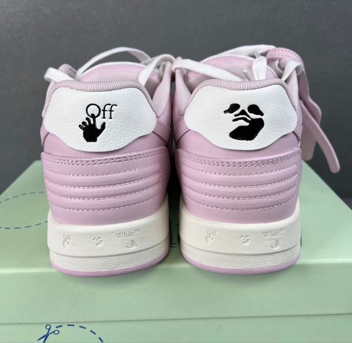 Off White out of office