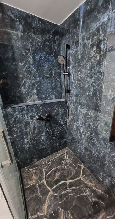 Executam lucrări de amenajări interioare