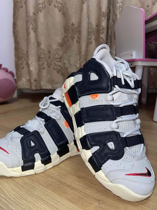 Nike air uptempo