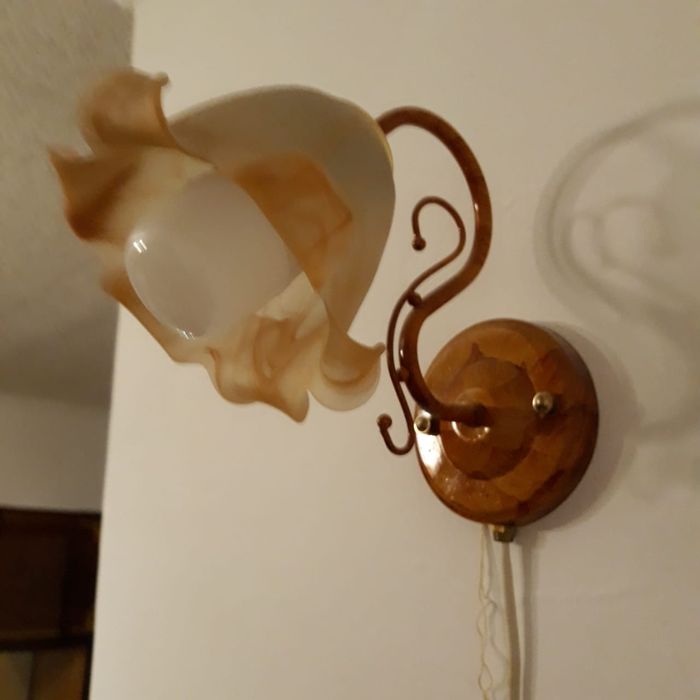 Продам настенные бра