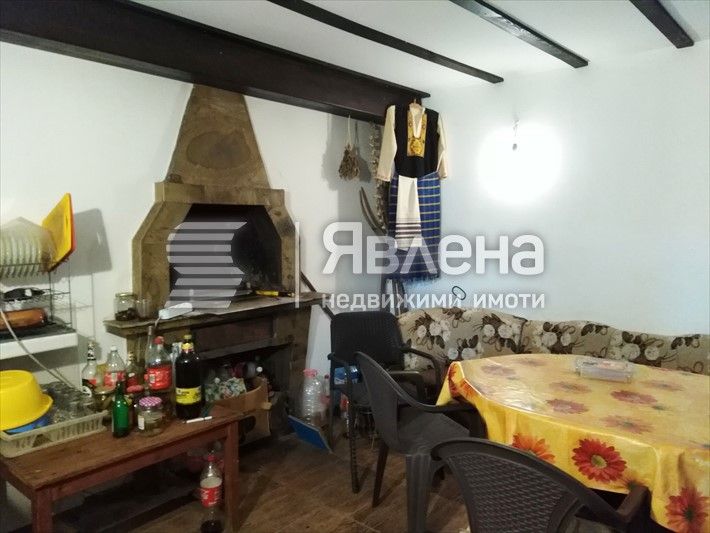 Продава се Промишлена сграда в с. Змейово, Област Стара Загора - 850 кв.м за 389 €/кв.м - Снимка #10