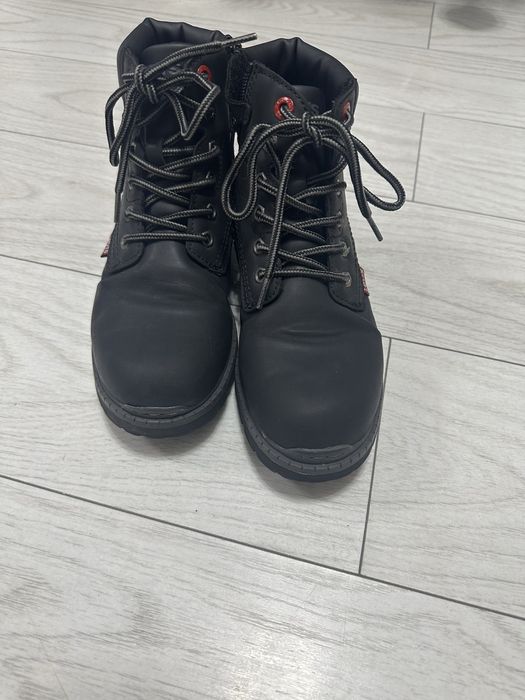 Ghete Levi’s,marimea 34