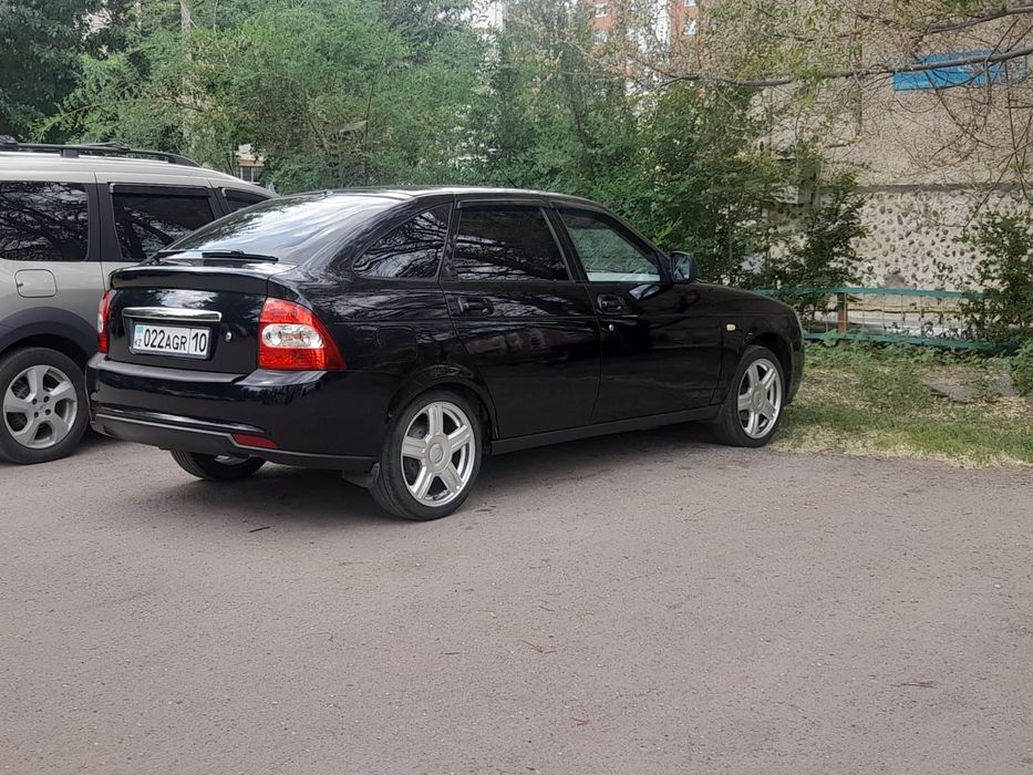 Продам приору 2011г