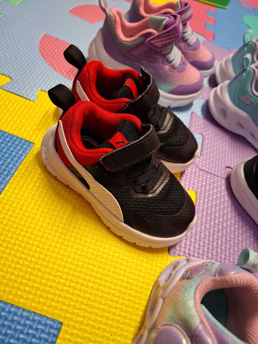 Vand adidasi copii marimea 21